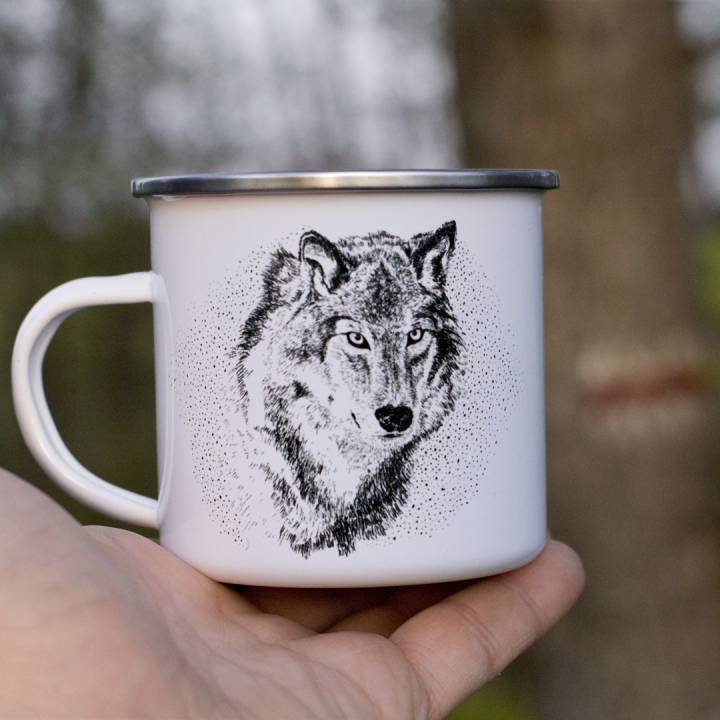 Kubek z wilkiem