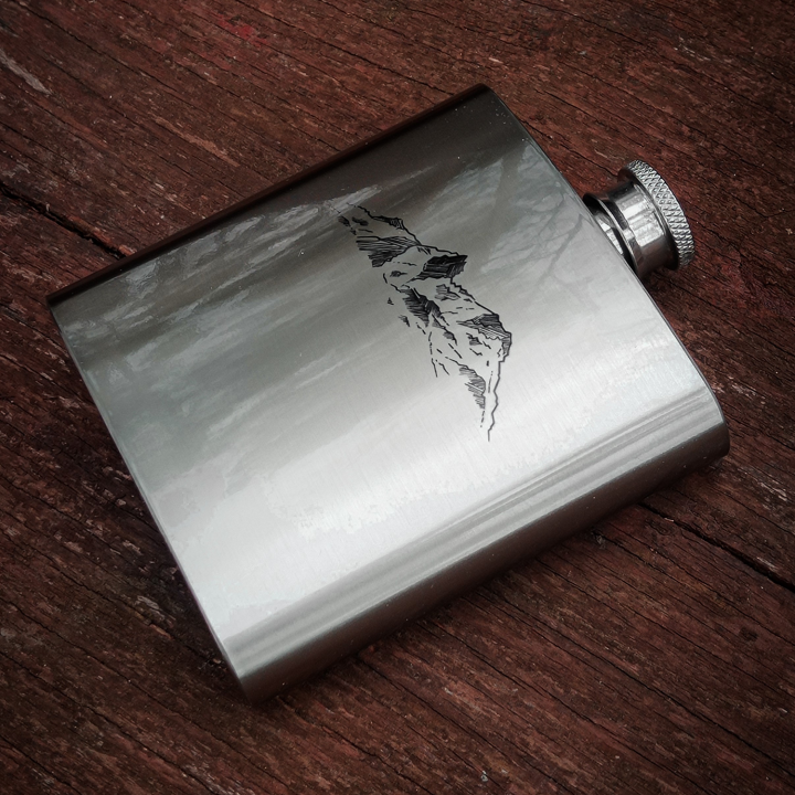 Piersiówka metalowa 180 ml - Góry - MINIMAL