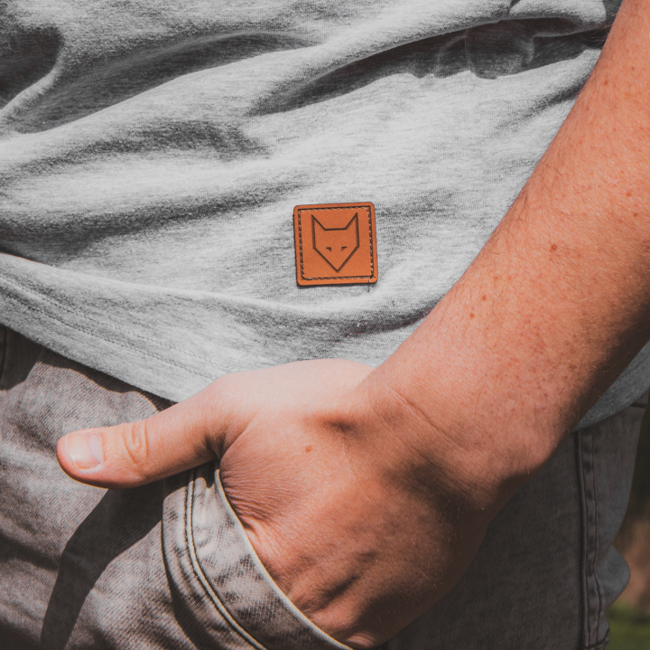 Koszulka męska - Góry - JASNOSZARA