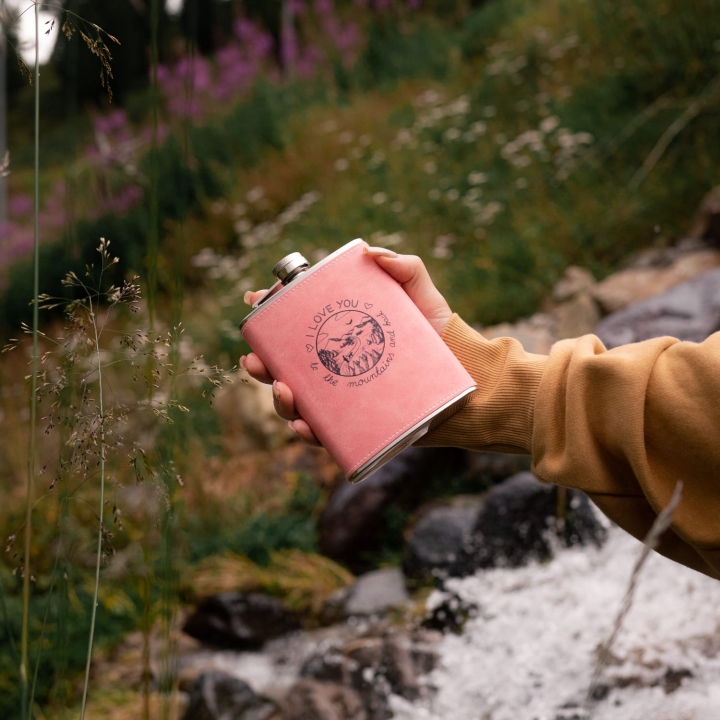 Piersiówka w ekoskórze 200 ml