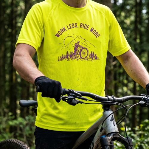 Koszulka sportowa szybkoschnąca - Work less ride more - JASKRAWOŻÓŁTA