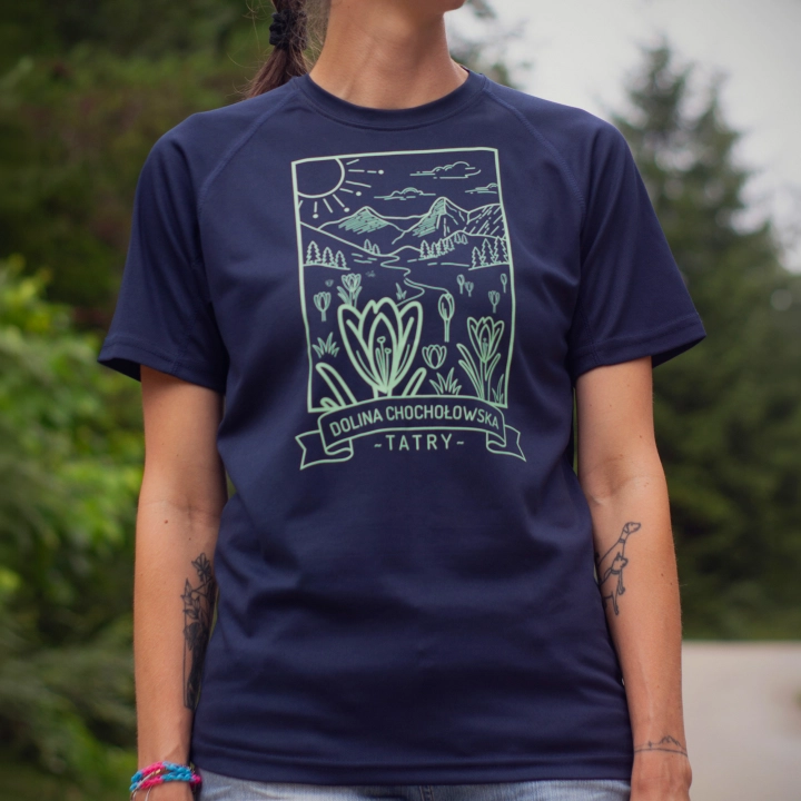 Koszulka turystyczna damska regular fit - Dolina Chochołowska - GRANATOWA